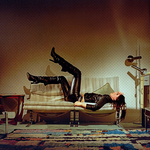 Wolf Alice - The Sofa