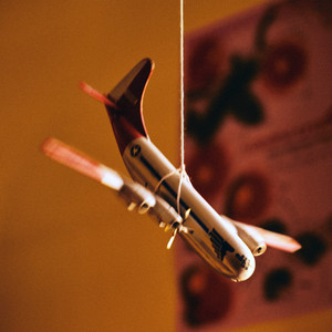 Man/Woman/Chainsaw - Nosedive